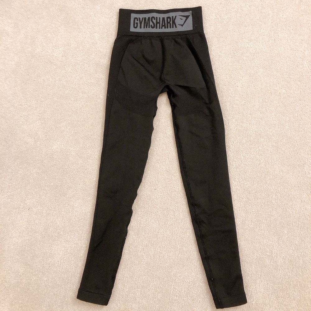 Gym shark leggings black XS